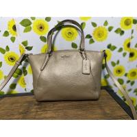 ราคา Coach พัดมินิ 10 นิ้ว สีแพลตตินัม ของแท้ (8140899948)