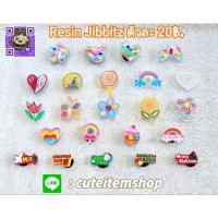 ราคา Shoes Charm Jibbitz ตุ๊กตาติดรองเท้ามีรู ติดได้ทุกแบรนด์ พร้อมส่ง ✨สั่ง 5 แถม 1✨ตัวแถมทางร้านสุ่มให้นะคะ (20368932059)