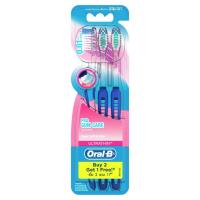 ราคา Oral-B ออรัลบี แปรงสีฟัน โปรกัมแคร์ ขนแปรงนุ่ม 3 ด้าม คละสี (7539551523)