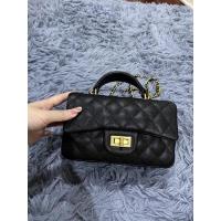 ราคา coco handle กระเป๋า little bunny store >>มือสอง (21721536395)