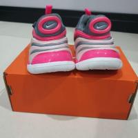 ราคา (ส่งต่อ)รองเท้าลูกสาว ไนกี้หนอน (4915365377)