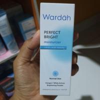 ราคา Wardah Perfect Bright มอยส์เจอร์ไรเซอร์ 20 มล. (23243417948)