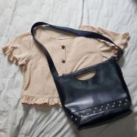 ราคา [ส่งต่อ] Jill by JillStuart กระเป๋าพรีเมี่ยมทรงถัง สะพายข้างสีดำ (5961747560)