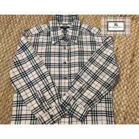 ราคา Burberrys shirt สภาพใหม่ ไร้ตำหนิ กระตุมปั้ม แขนสามส่วน อก 30-32 ยาว 24 (15712556057)