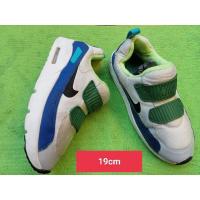 ราคา รองเท้าเด็กมือสองไนกี้แอร์แม๊กของแท้19cm (19352197522)