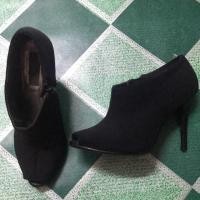 ราคา Used H&M ankle boots size 36 (523172787)