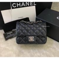 ราคา ✨Used Chanel mini square 7 shw holo 19 Full set no rec ✨ หนัง caviar ยังป่อง ทรงยังแข็งดีค่ะ สนใจสอบถามได้เลย (2152493762)