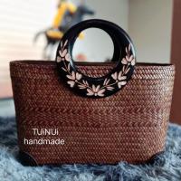 ราคา กระเป๋าสาน กระเป๋ากระจูดหูไม้กลม (15185642776)