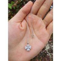 ราคา สร้อยคอทองอิตาลีพร้อมจี้ใบโคลเวอร์ clover leaf เป็นสัญลักษณ์แห่งความโชคดีเรื่องความรัก ของหลุดจำนำ (17036669669)