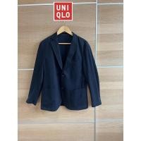 ราคา UNIQLO x cotton x สูทสีกรมเข้ม size L อก 42 ยาว 27 ไม่ตำหนิ ใหม่คะ ผ้าดี Code : 794(6) (21280971816)