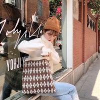 ราคา กระเป๋าสะพายไหมพรมถักลวดลายสไตล์วินเทจ PMR04 (7337864983)