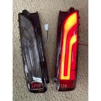 ราคา ไฟท้ายแต่ง รถตู้ โตโยต้าcommuter ลาย บาร์วาเลนติ V.2 ไฟเลี้ยววิ่ง ปี 2010 - 2018 commuterTOYOTA COMMUTER 2010-2018 (16694982848)