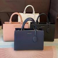 ราคา NewCollection“Charles@Keith (14391289460)