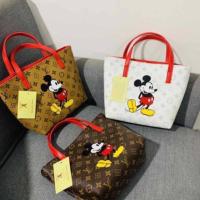 ราคา กระเป๋าสะพายข้างแฟชั่นงานสวย แบบแบรนด์ พร้อมส่ง30ใบทักแชทจ้า (3453919412)