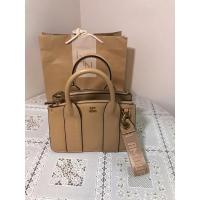 ราคา กระเป๋าสะพายข้าง LYN (17067877106)