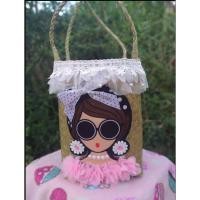 ราคา กระเป๋าสานกระจูดสีธรรมชาติ ผู้หญิงใส่แว่น (6175412438)