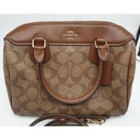 ราคา Coach หมอน 9 นิ้ว ของแท้ มือสอง ซื้อปลายปี 18 (6618854705)
