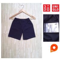 ราคา Uniqlo กางเกงขาสั้นเด็ก สีกรมท่า size S เอว 20”-26” (20727656288)