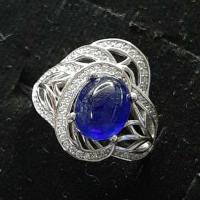 ราคา แหวน ไพลิน Blue Sapphire พลอยแท้ หลังเบี้ย รูปไข่ ขนาดพลอย 8 มม. น้ำเงินเข้มๆ ตัวเรือนเงินแท้ 925 ขนาด 59 (3156327118)