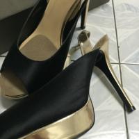 ราคา รองเท้า Charles and Keith (8699716)