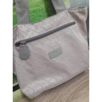 ราคา กระเป๋า Fly Now ของแท้ (1737049490)