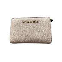 ราคา กระเป๋าสตางค์ใบสั้น michael kors มือสอง แท้ 100% (19209901041)