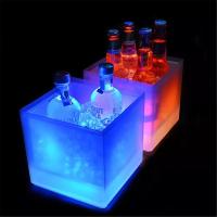ราคา ถังบักเก็ตน้ำแข็งไฟ LED ถังน้ำแข็ง ทรงสี่เหหลี่ยม ถังน้ำแข็งปาร์ตี้ (10005772515)