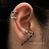 ราคา CHANEL Earring ของแท้ 100% [ส่งฟรี] (19553492664)