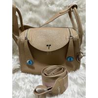 ราคา กระเป๋าทรงลินดี้หนังแท้สีครีมร้านlovera (22236393466)