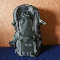 ราคา พร้อมส่ง กระเป๋าเป้ 40 L สีดำ (106679958)