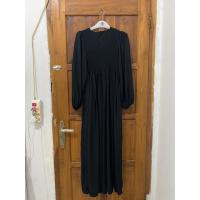 ราคา Hitam Preloved - เสื้อคลุมแขนบอลลูน สีดํา (19583695436)