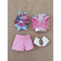 ราคา Barbieชุดเซ็ทเสื้อ+เสื้อคลุม+กางเกง+รองเท้าค่ะ (19268849294)