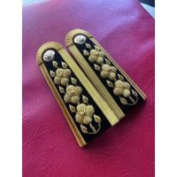 ราคา อินทรธนูข้าราชการชุดปกติขาวครูผู้ช่วย (21364196896)