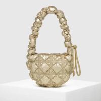 ราคา ส่งต่อ Carlyn poing Gold ของแท้ มือ 2 สภาพนางฟ้า อปก ครบ (22275747246)