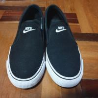 ราคา รองเท้าผู้หญิง Nike Toki Slip Canvas ของแท้ (2273007798)