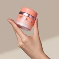 ราคา HER HYNESS ROYAL PEPTIDE ANTI-WRINKLE WHITENING CREAM 30ml (ของแท้ 100%) (23345126272)