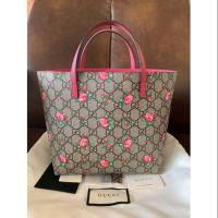 ราคา gucci kid rose tote มือ2 สภาพสวย (2094757584)