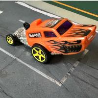 ราคา มือ 2 รถเหล็ก รถฮอทวีล Hot wheels 1:64 (23658754437)