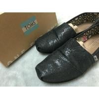 ราคา #ส่งต่อ รองเท้า #toms ของแท้ รุ่น #classic #blackglittershoes (1934326941)