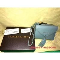 ราคา CHARLES&KEITH short wallet มือสอง ของแท้จากShop (2393214378)