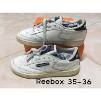 ราคา รองเท้ รองเท้า REEBOK มือสอง ของแท้ สภาพดี พร้อมใช้งาน สีขาว-ดำ เบอร์ 35-36 (7017014321)