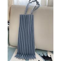 ราคา PUNCHING TRUNK PLEATS BAG Issey Miyake (3366516418)