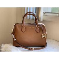 ราคา Michael Kors Bedford Duffle Large Satchel Handbag Purse Luggage Leather Cross Body Bag (2909414851)