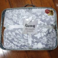 ราคา CUSHY ผ้าห่มพกพา นุ่มห่มสบาย ขนาด 60x80 รุ่น BETTY (3919826301)