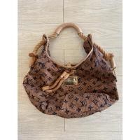 ราคา Louis Vuitton กระเป๋าหลุยวิสตองสะพายข้างใบใหญ่ มือสอง (11696794362)