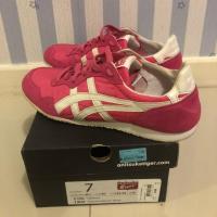 ราคา Onitsuka tiger serranoแท้ ใส่แค่ครั้งเดียว มันพอดีเกินไปเลยต้องการคู่ใหม่ ขอส่งต่อ (1649017945)