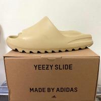 ราคา รองเท้าแตะ adidas yeezy slide มือสอง (23235345325)