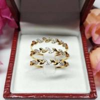 ราคา แหวนทองแท้ 37.5% เพชรแท้เหลี่ยมกุหลาบ ลายใบมะกอกครึ่งวง (1701349302)