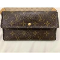 ราคา กระเป๋าตังค์หลุยส์แท้มือสอง (11333062023)