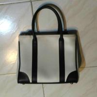 ราคา กระเป๋าสะพายข้าง Riya Brand (626509131)